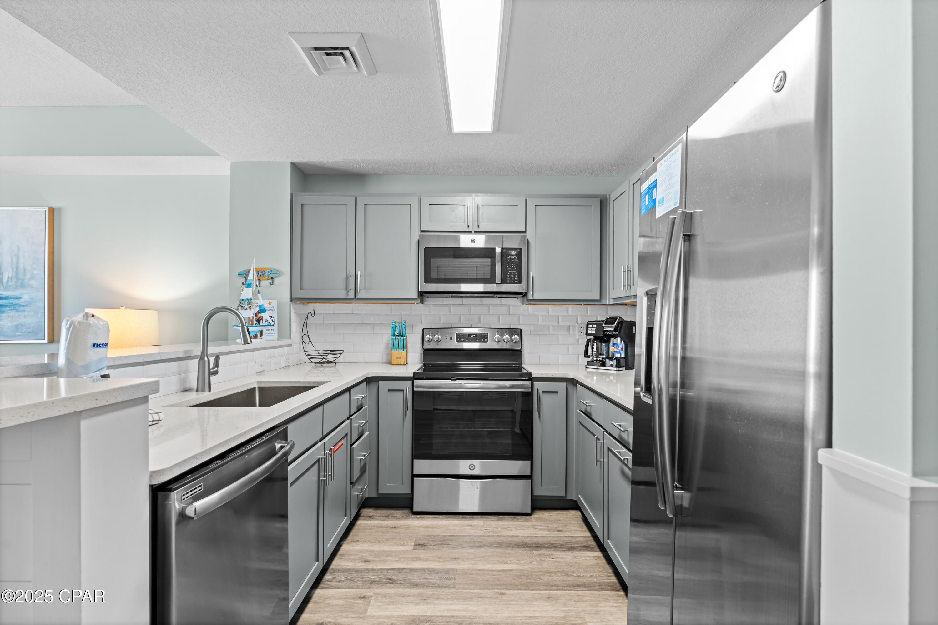 Image 17 For 15928 Front Beach Road 31005