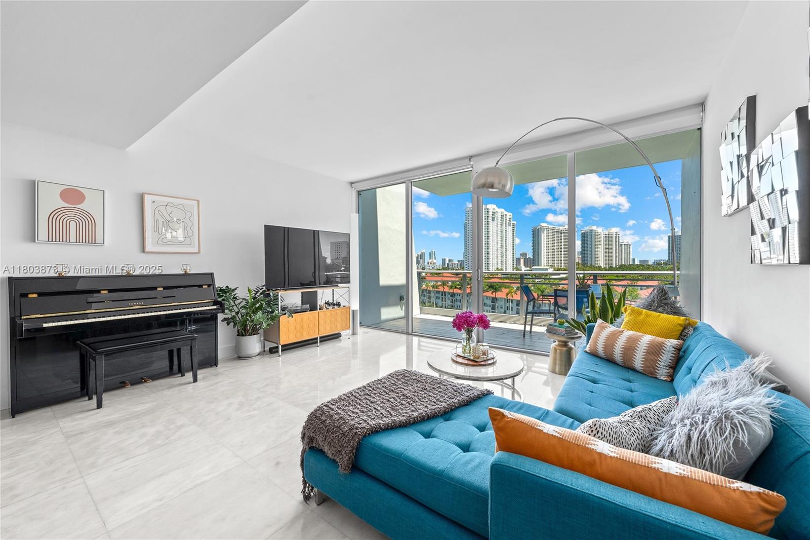 Apartamento en Venta en Aventura, FL