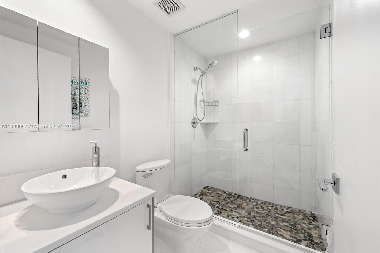 2950 NE 188th St #540, Aventura FL 33180