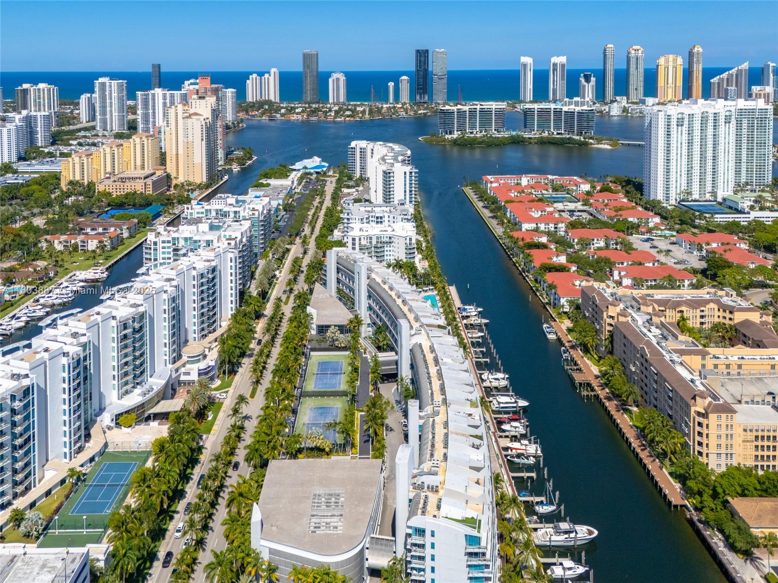 2950 NE 188th St #540, Aventura FL 33180
