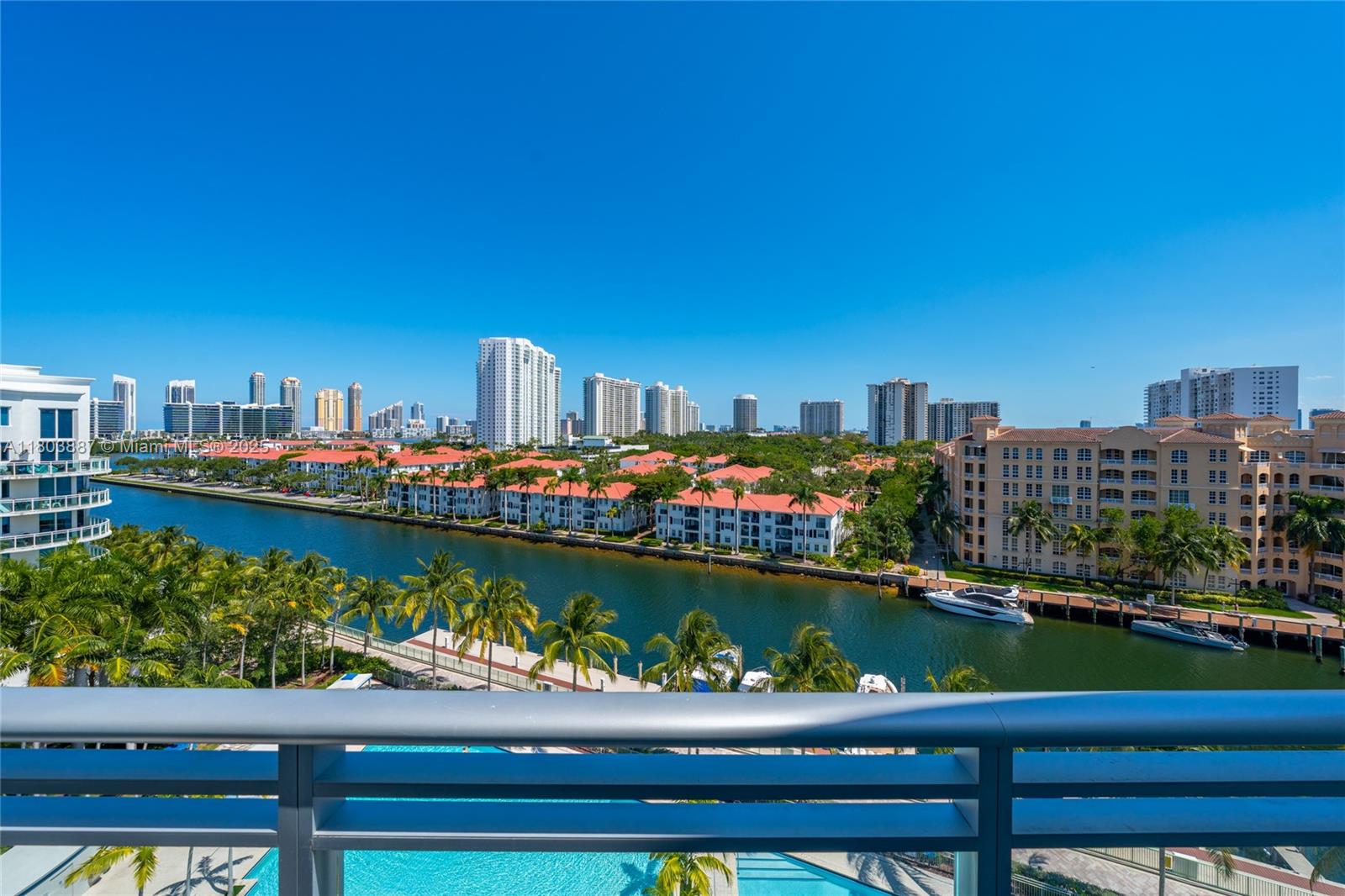 2950 NE 188th St #540, Aventura FL 33180