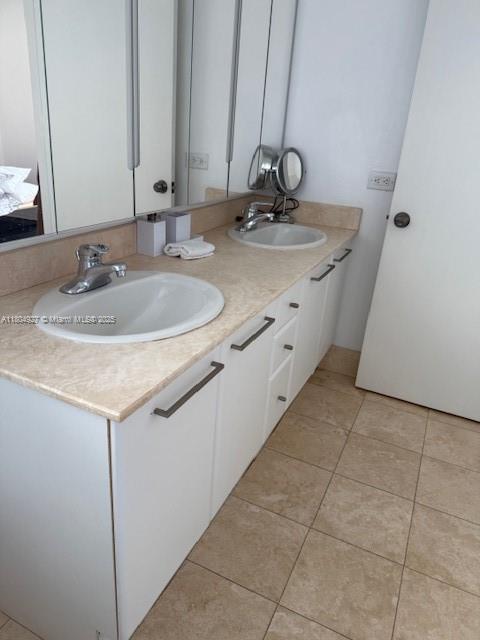 2475 Brickell Ave #1206, Miami FL 33129