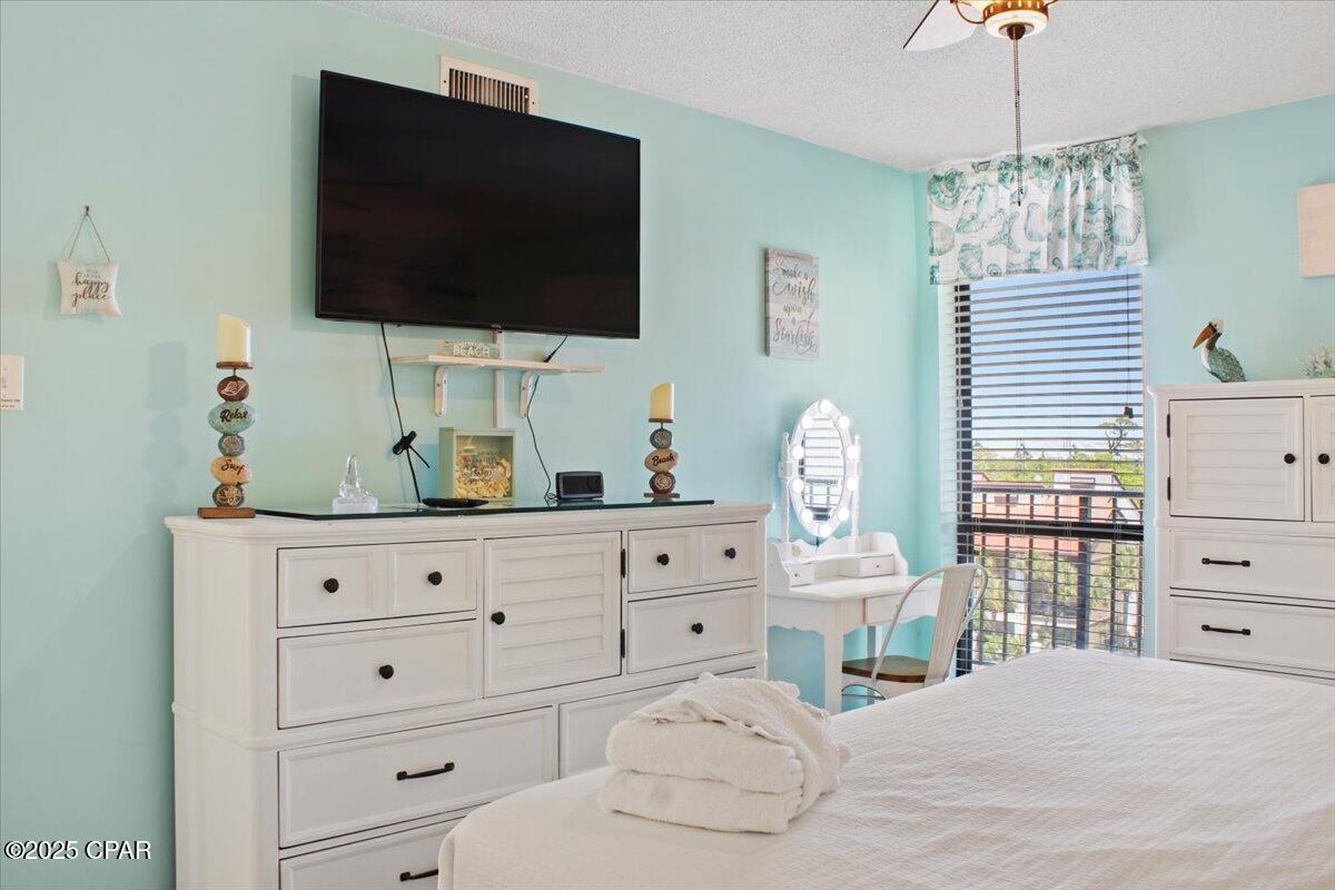 Image 4 For 11757 Front Beach Road W601