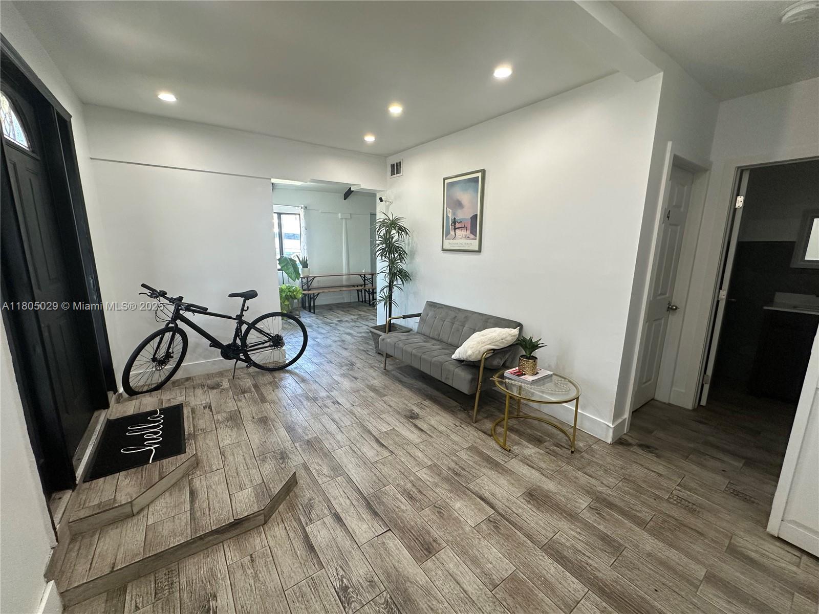 2275 NW 30th St 3