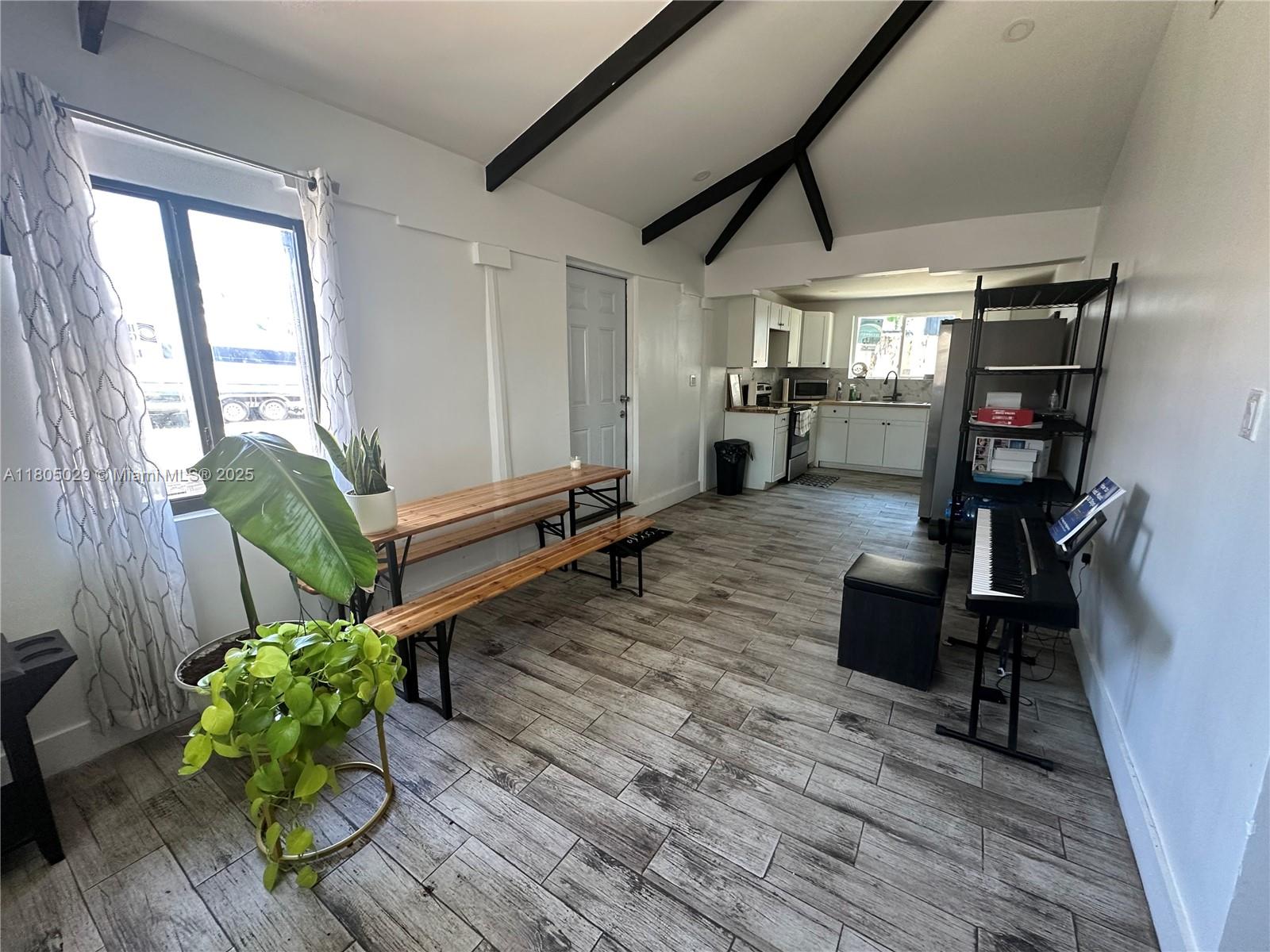 2275 NW 30th St 3