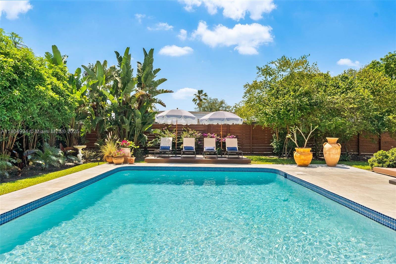 4461 15th Ave, Oakland Park, Florida 33334