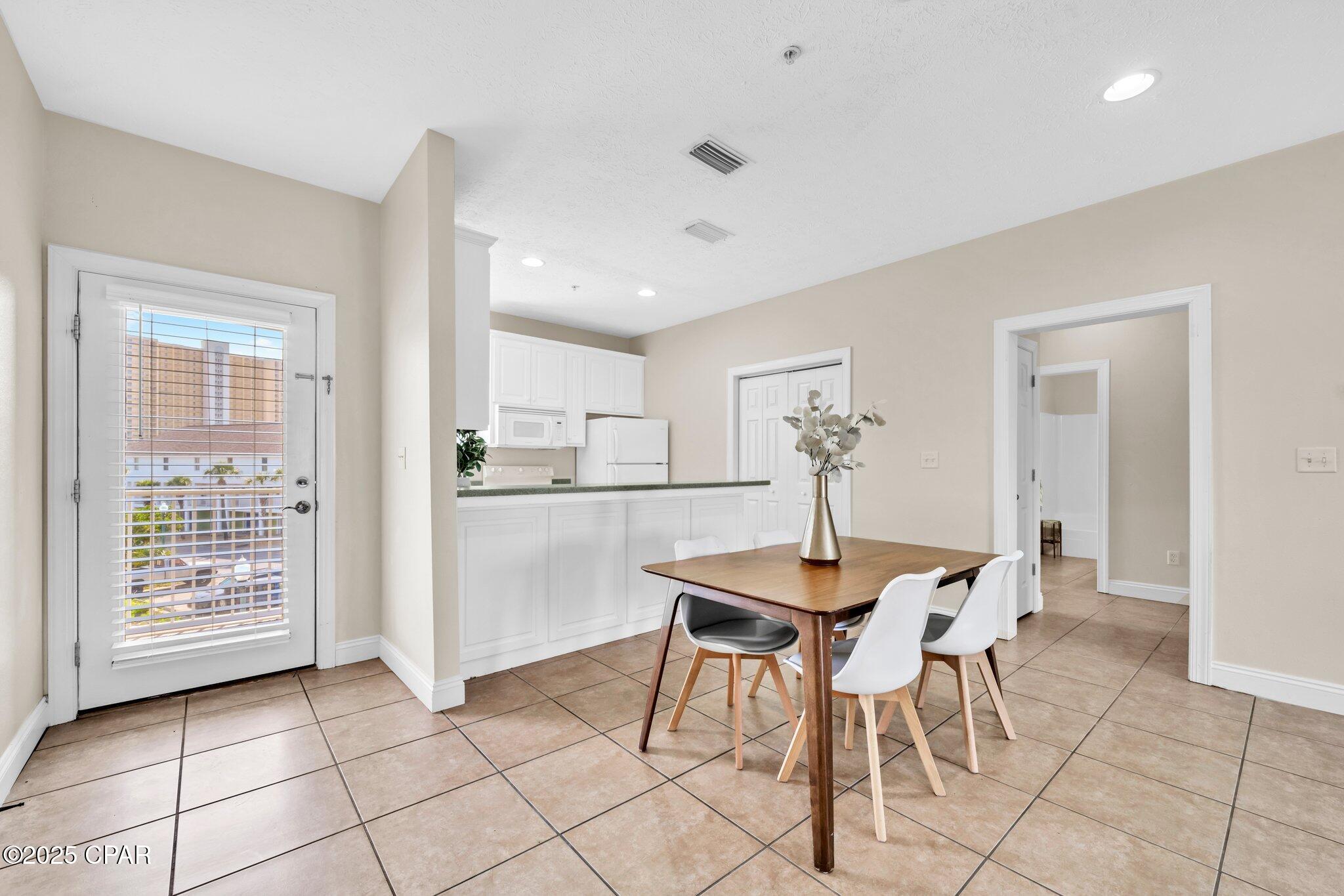 Image 9 For 216 Bonita Circle C