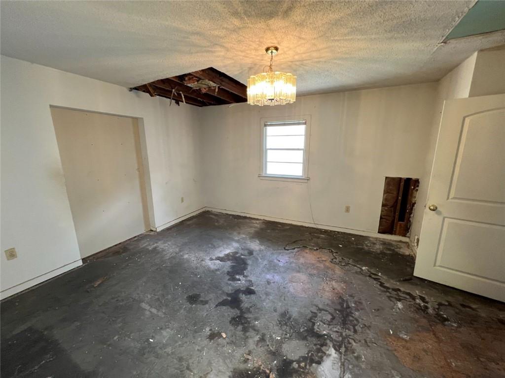 Photo 4 of Single Family Residence at 341 Soniat Ave, New Orleans, LA 70123 | MLS# 2502288 |  | Sold on 2025-10-23