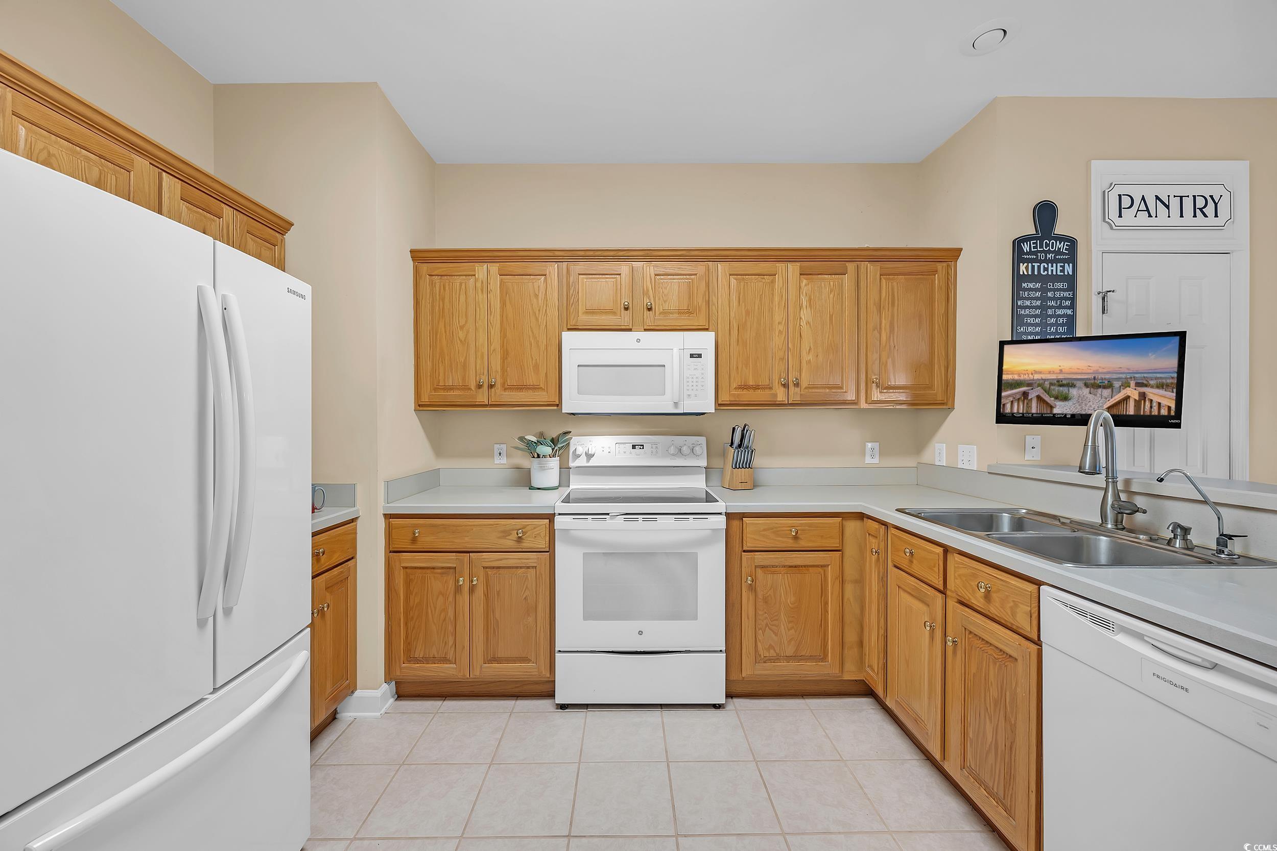 3071 Alice Ln.