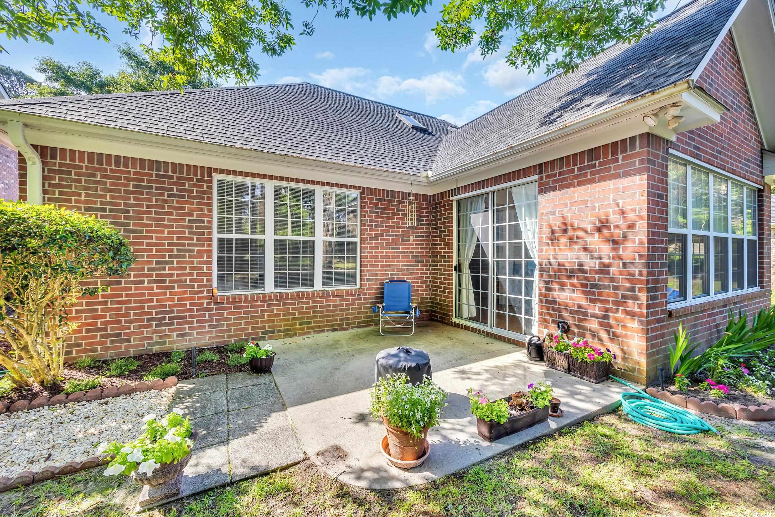 3071 Alice Ln.