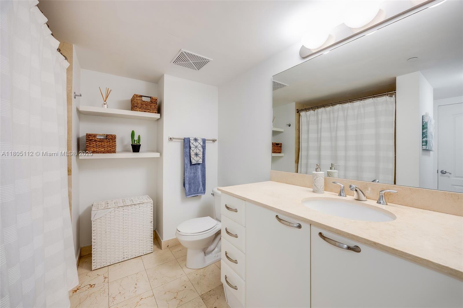 2101 Brickell Ave #807, Miami FL 33129