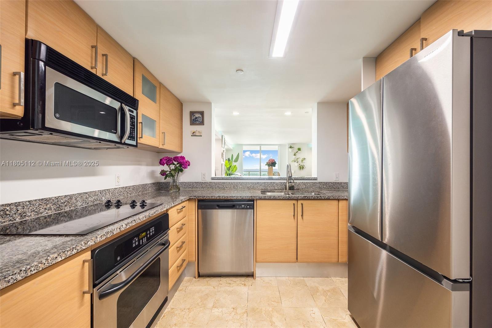 2101 Brickell Ave #807, Miami FL 33129
