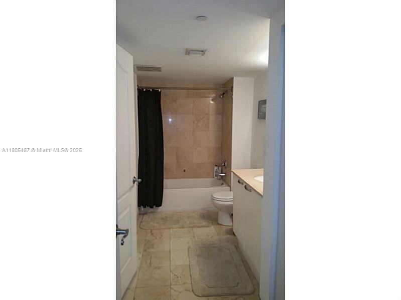 2101 Brickell Ave #1611, Miami FL 33129