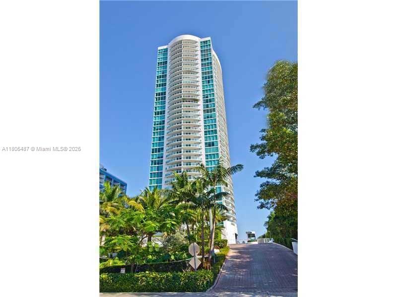 2101 Brickell Ave #1611, Miami FL 33129
