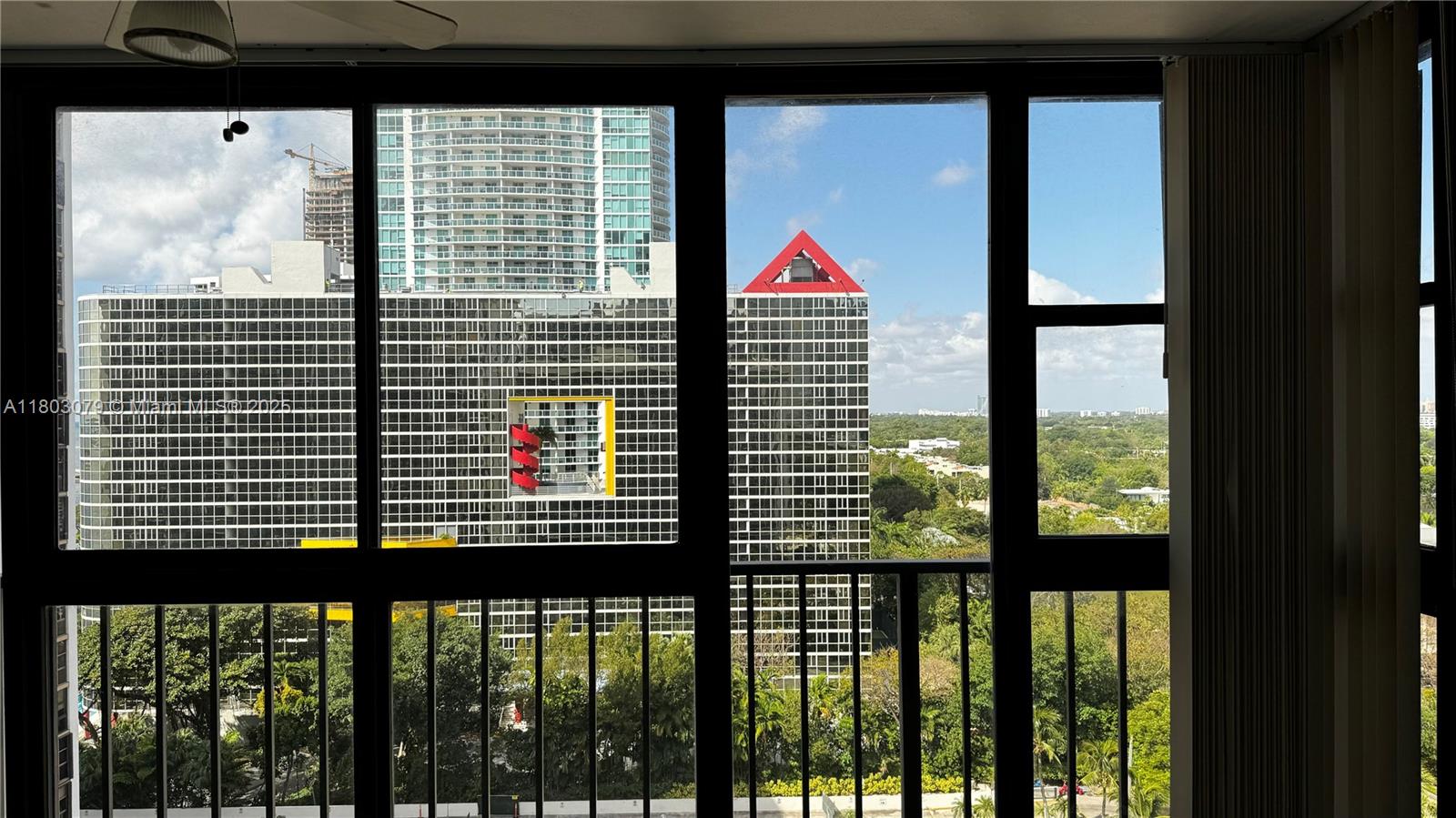 1915 Brickell Ave #C1512, Miami FL 33129
