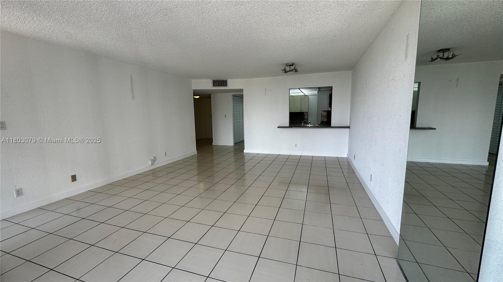 1915 Brickell Ave #C1512, Miami FL 33129