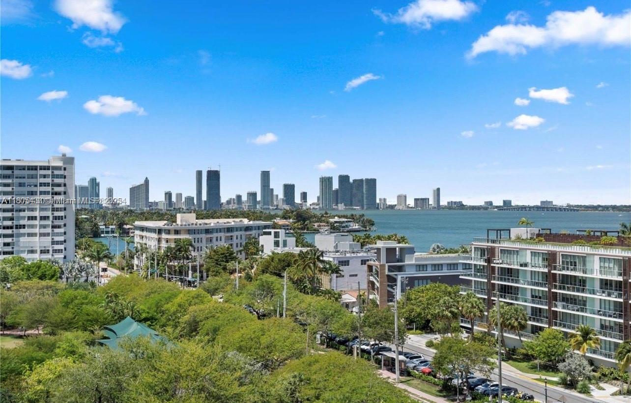 10 Venetian Way #906, Miami Beach FL 33139