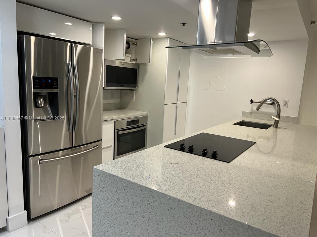7601 E Treasure Dr #1622, North Bay Village, Florida image 17