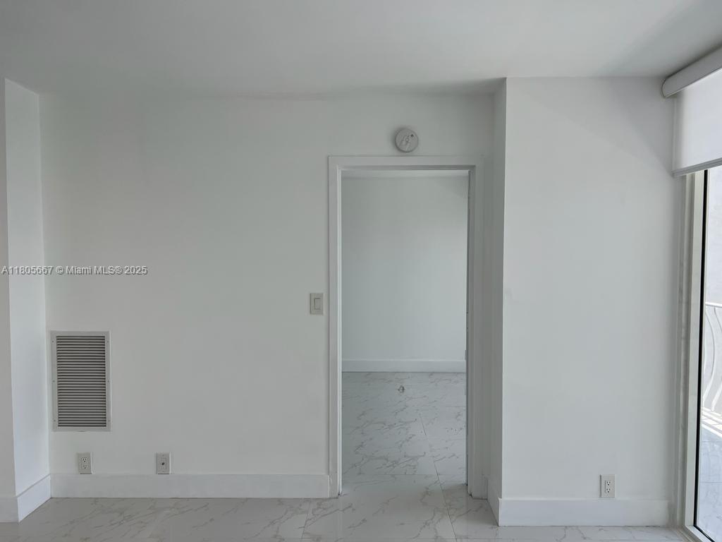 7601 E Treasure Dr #1622, North Bay Village, Florida image 32