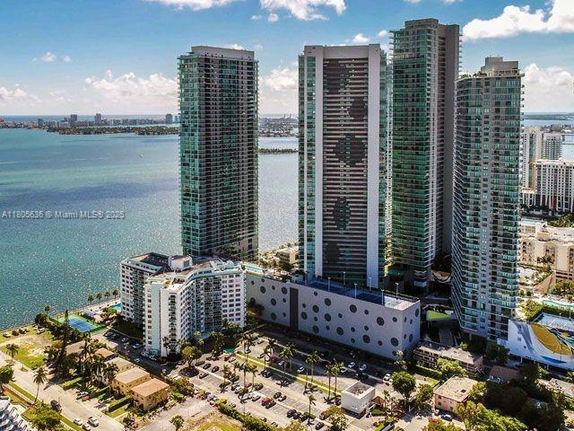 Condo for Rent in Miami, FL