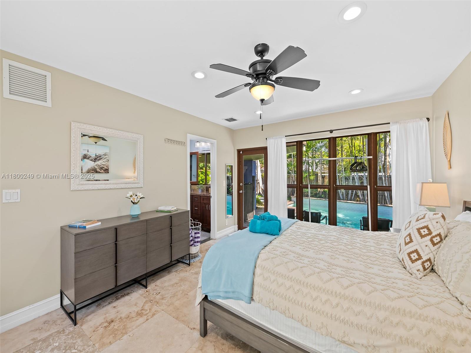 1519 Harrison St, Hollywood, Florida image 13
