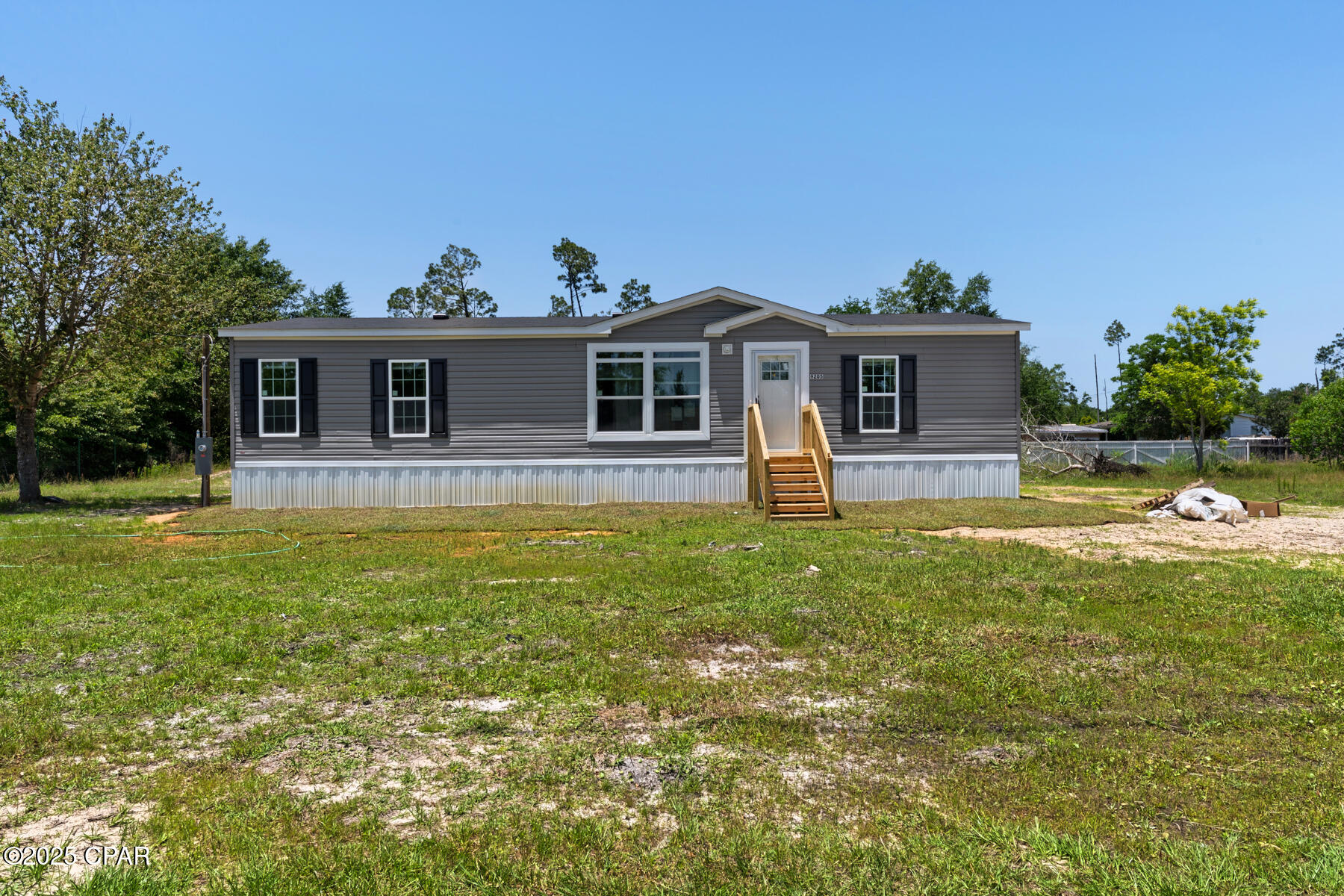 9205 Ruff Road Road, Youngstown, Florida image 2
