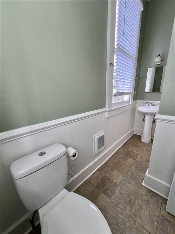 546 Verret Street UPPER