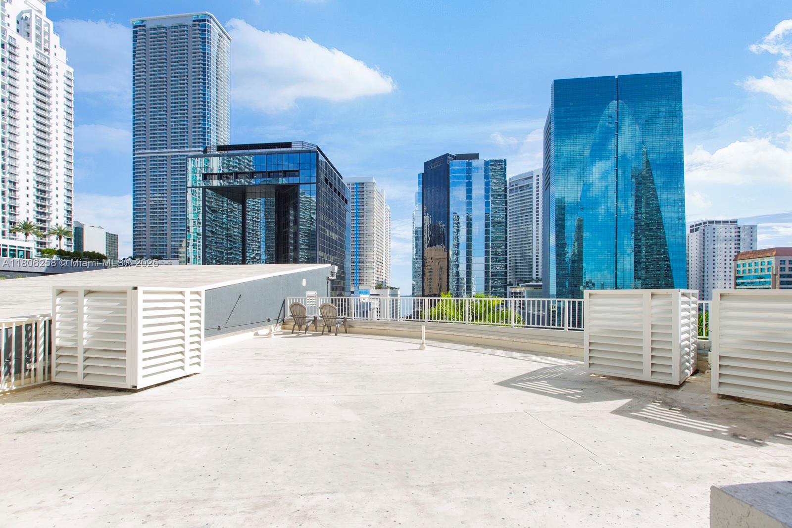 1250 S Miami Ave #904, Miami FL 33130