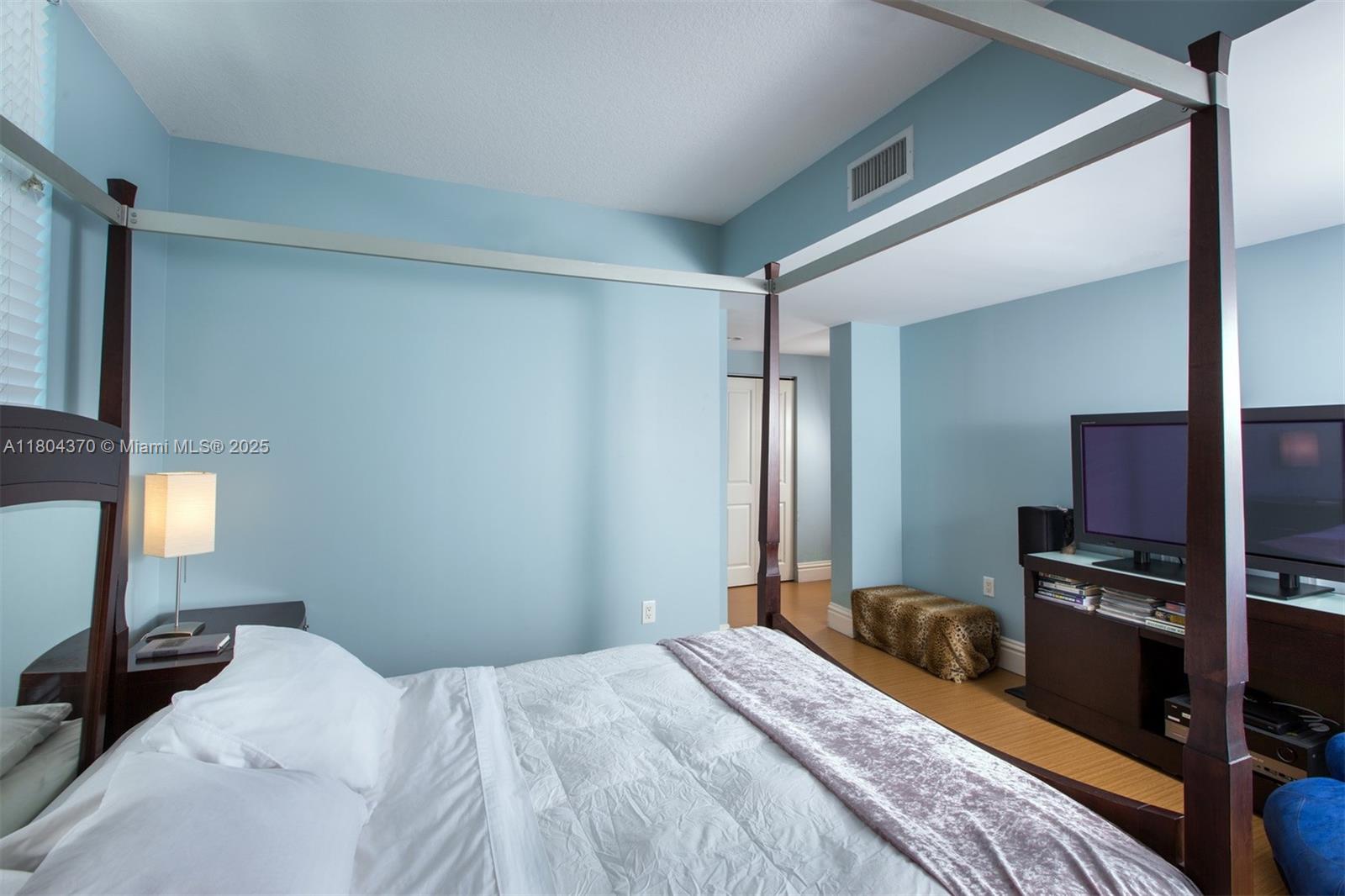 1250 S Miami Ave #3106, Miami FL 33130