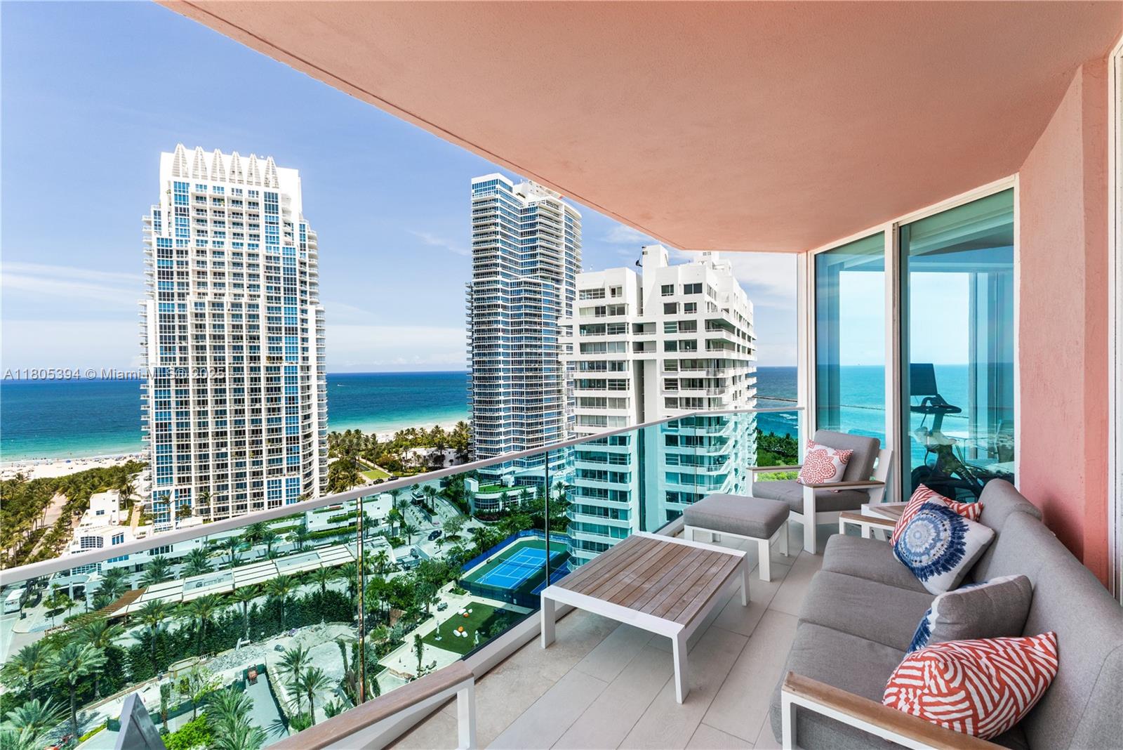 300 S Pointe Dr #2005, Miami Beach FL 33139