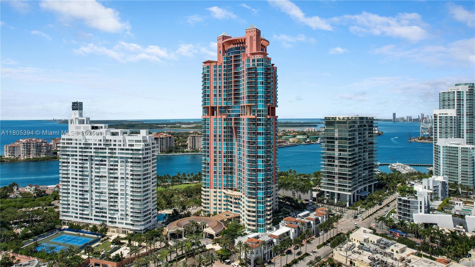 300 S Pointe Dr #2005, Miami Beach FL 33139
