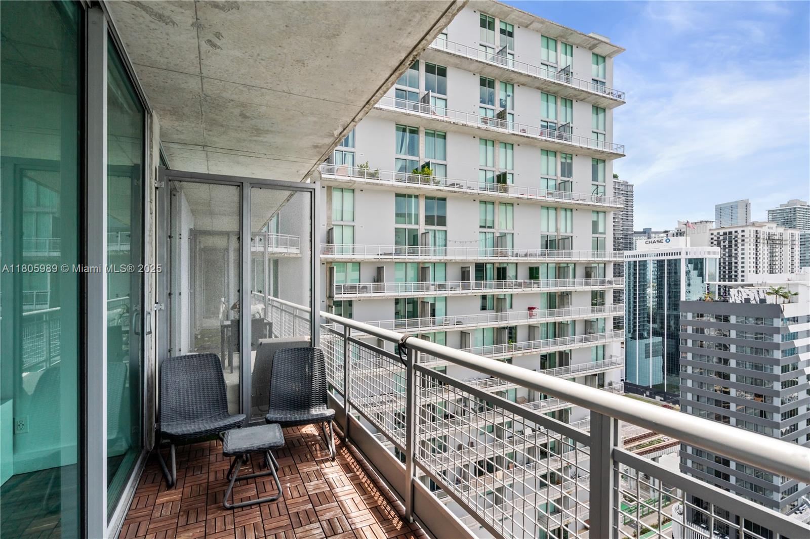 690 SW 1st Ct #2717, Miami FL 33130
