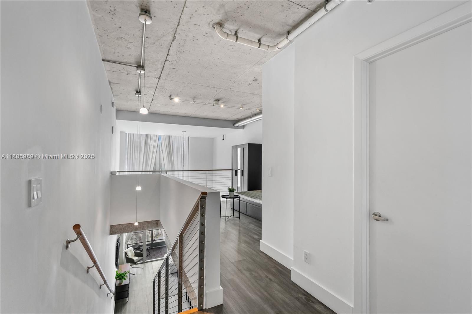 690 SW 1st Ct #2717, Miami FL 33130