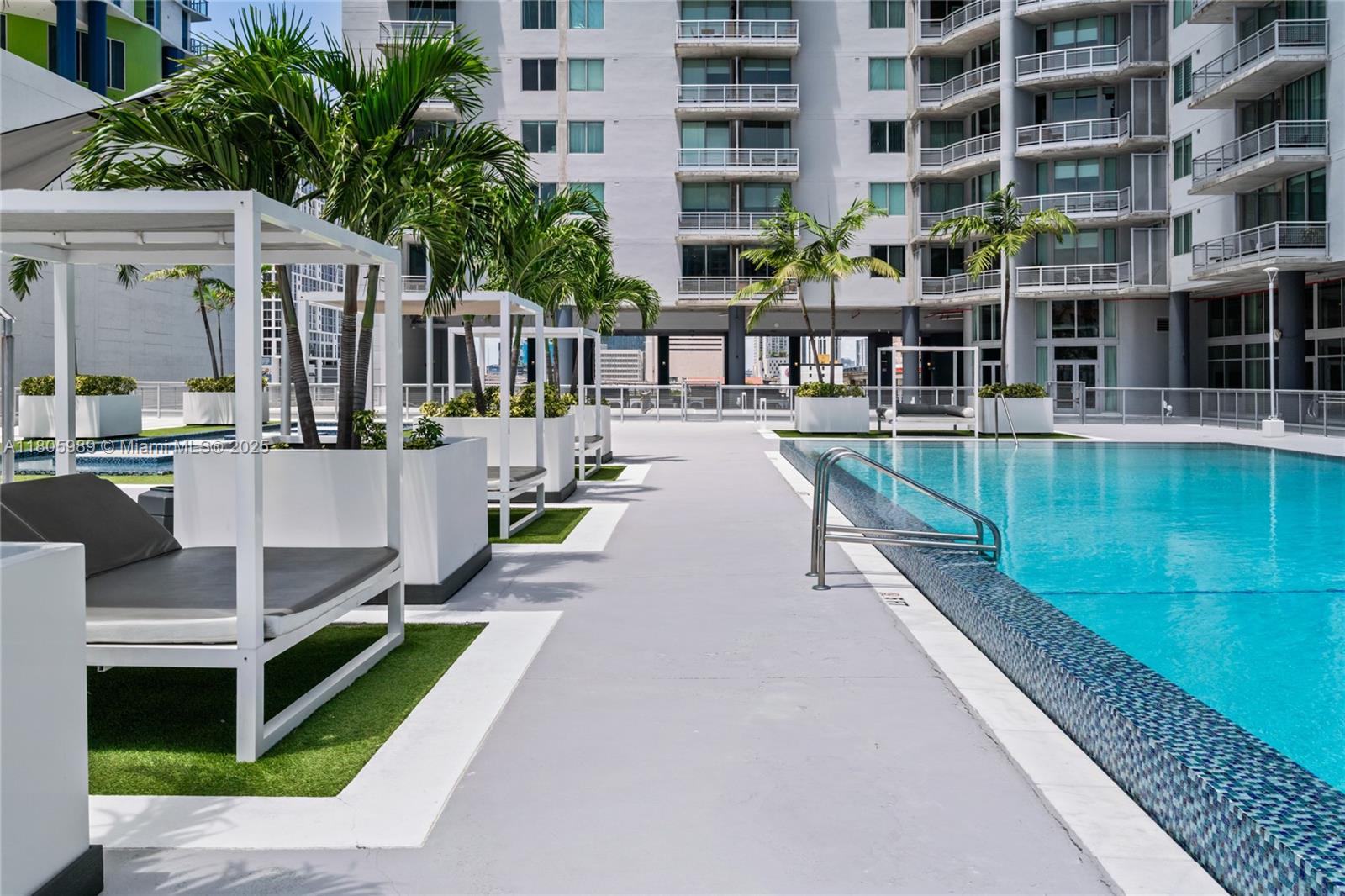690 SW 1st Ct #2717, Miami FL 33130