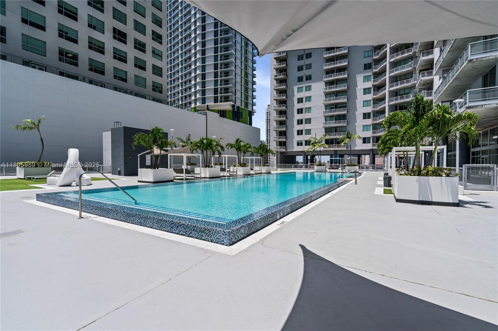 690 SW 1st Ct #2717, Miami FL 33130