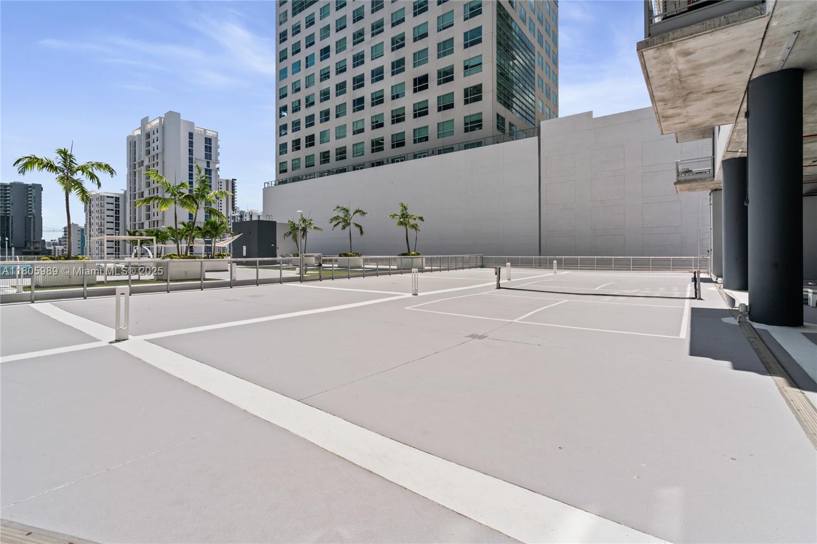 690 SW 1st Ct #2717, Miami FL 33130