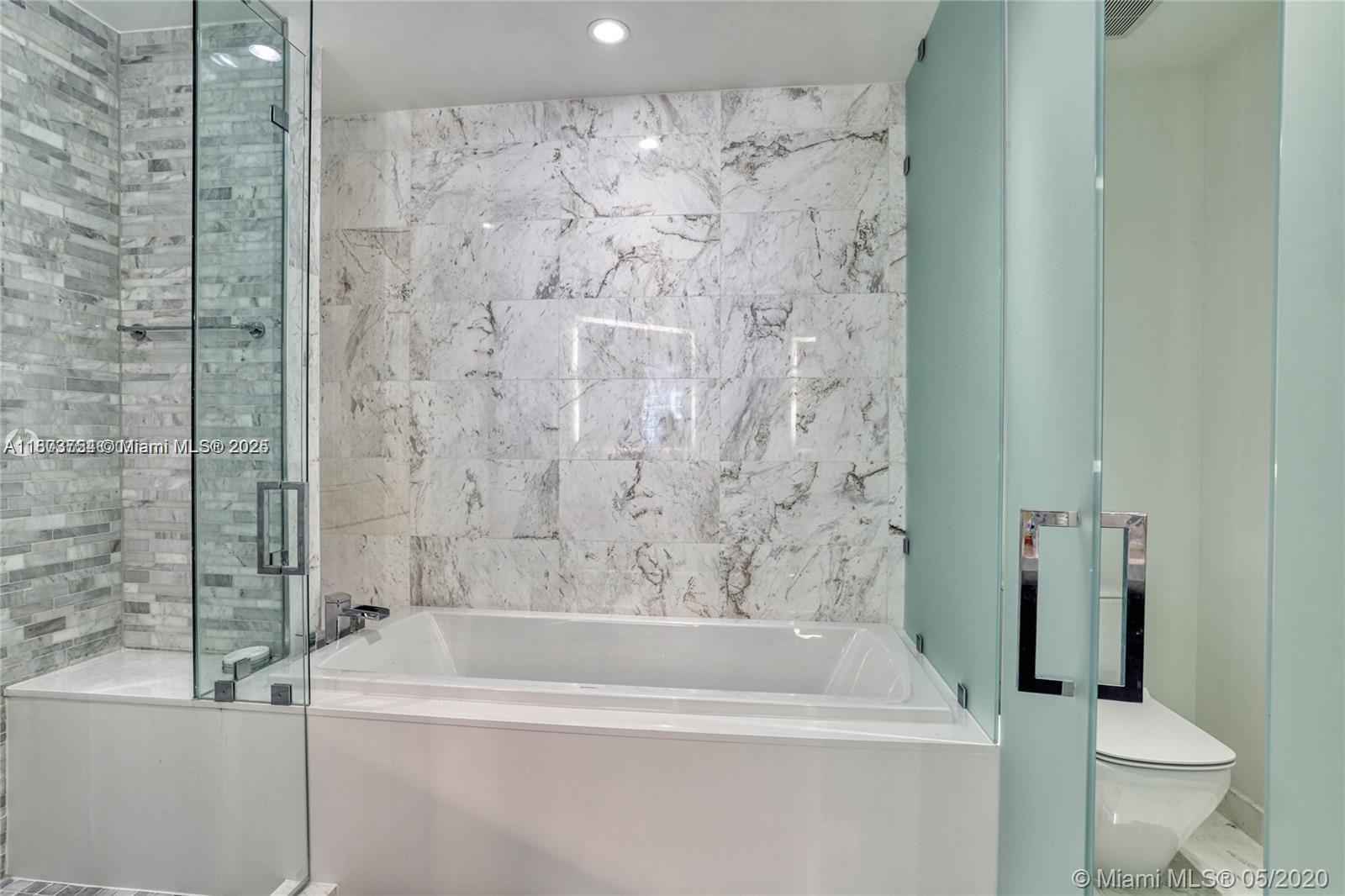 851 NE 1st Ave #3205, Miami FL 33132
