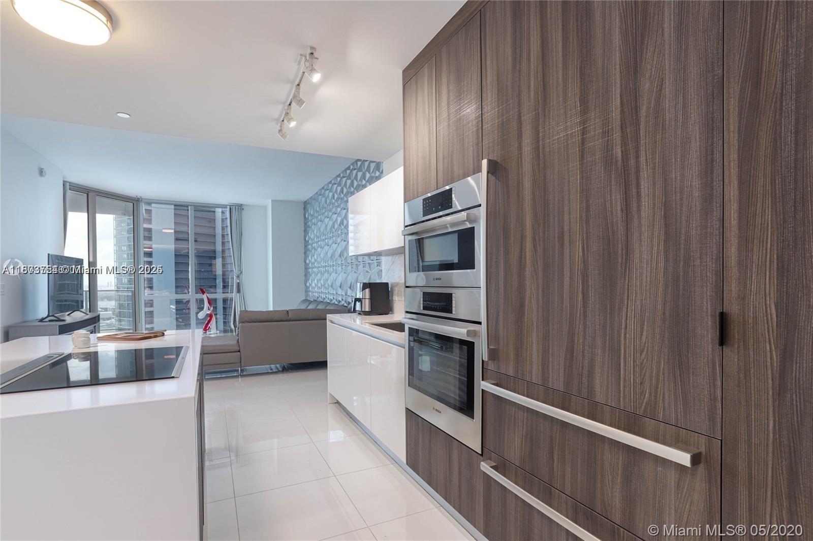 851 NE 1st Ave #3205, Miami FL 33132