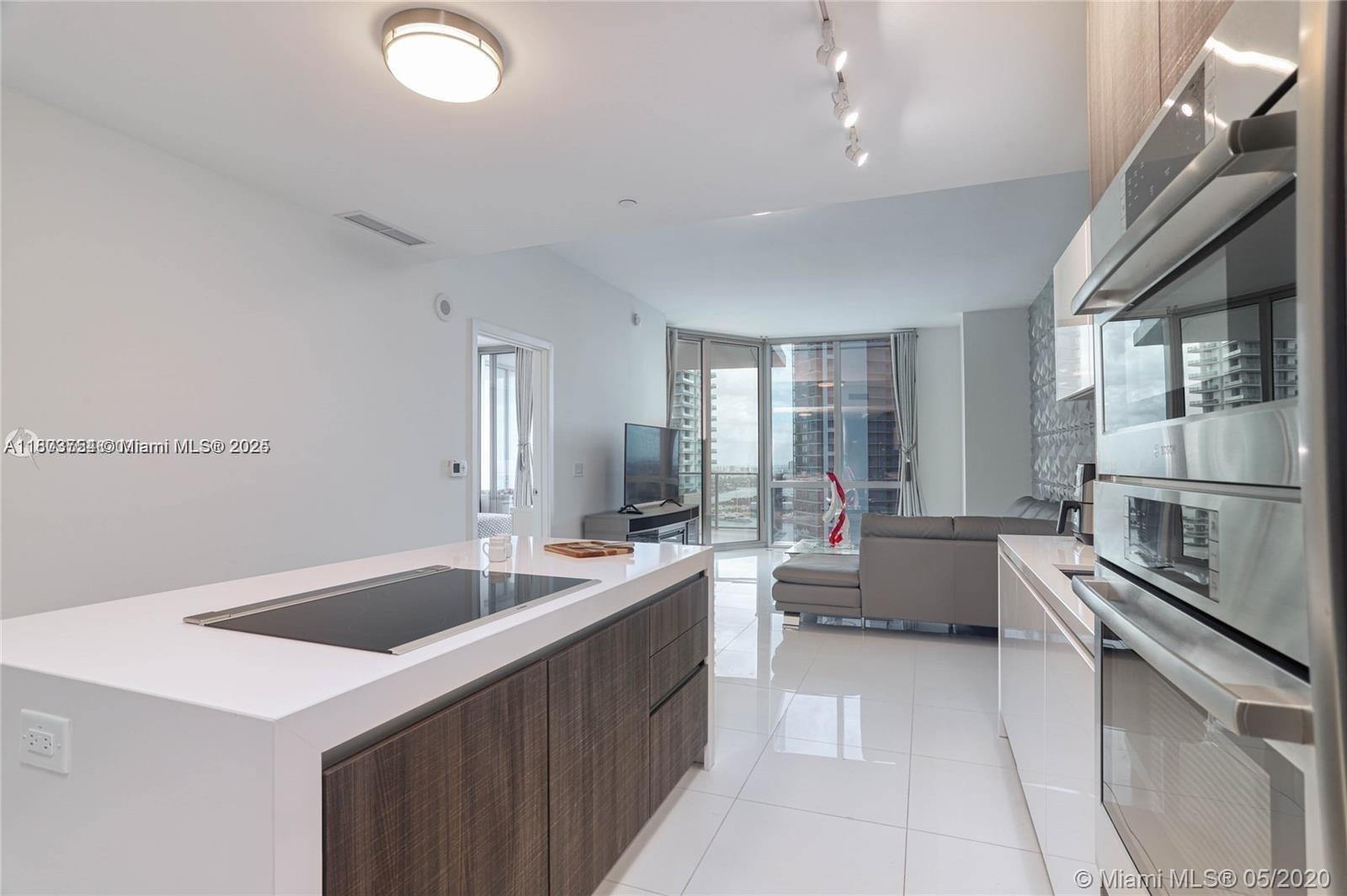 851 NE 1st Ave #3205, Miami FL 33132