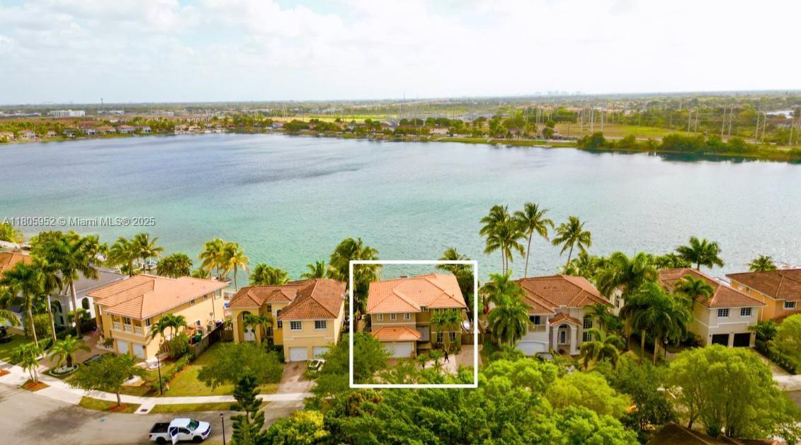 Twin Lake Shores South