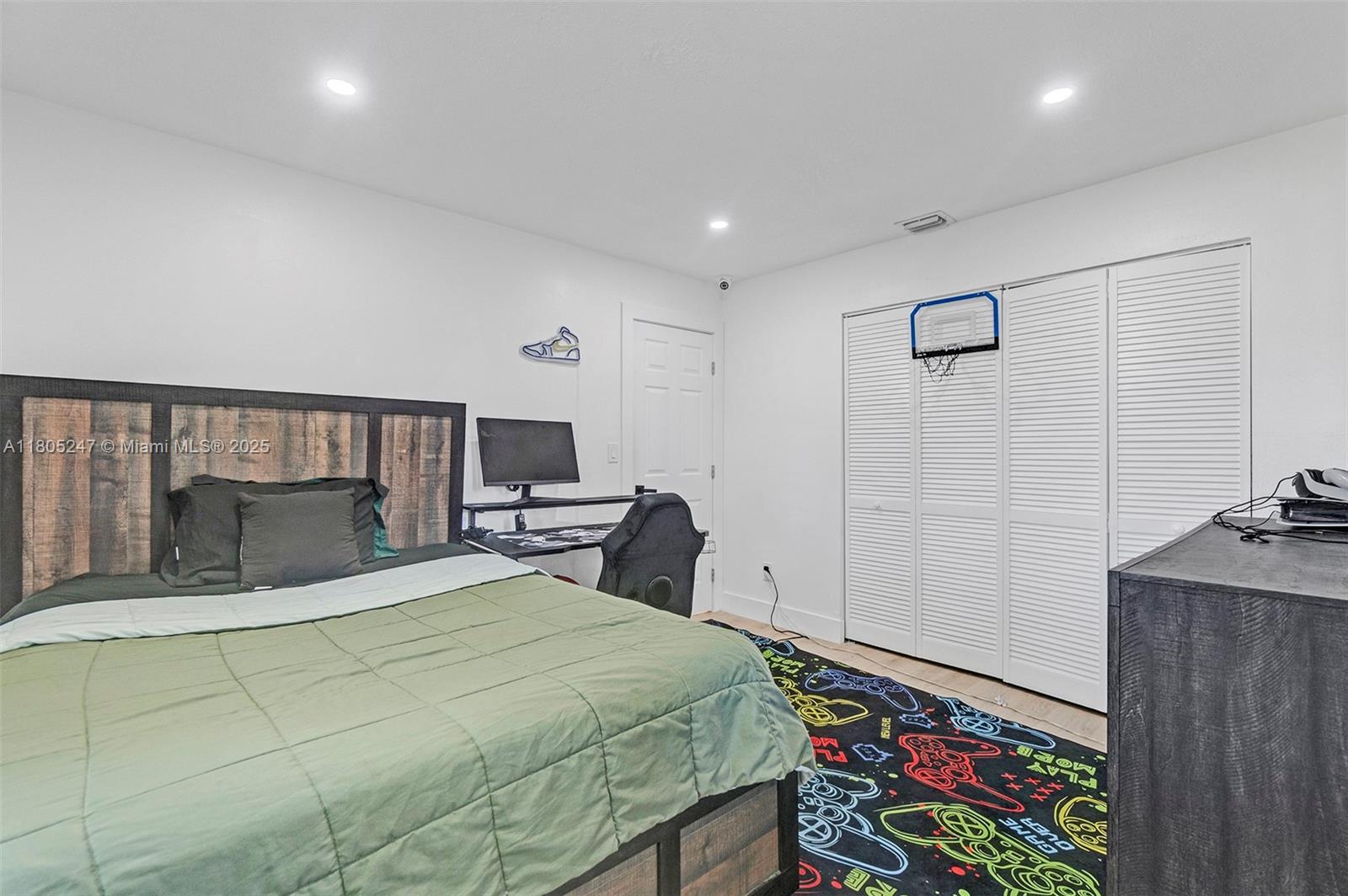 4029 SW 22nd St, West Park, Florida image 22
