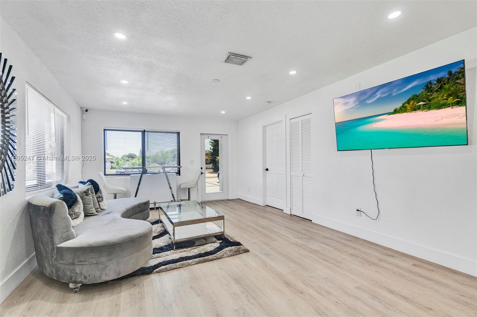 4029 SW 22nd St, West Park, Florida image 3