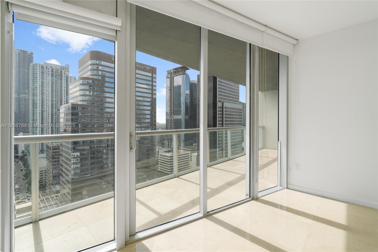 495 Brickell Ave #2709, Miami FL 33131