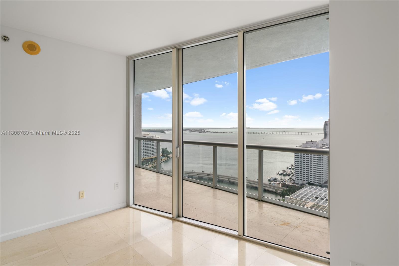 495 Brickell Ave #2709, Miami FL 33131