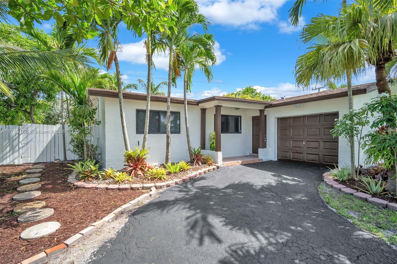 Sunrise Golf Vlg Sec 24