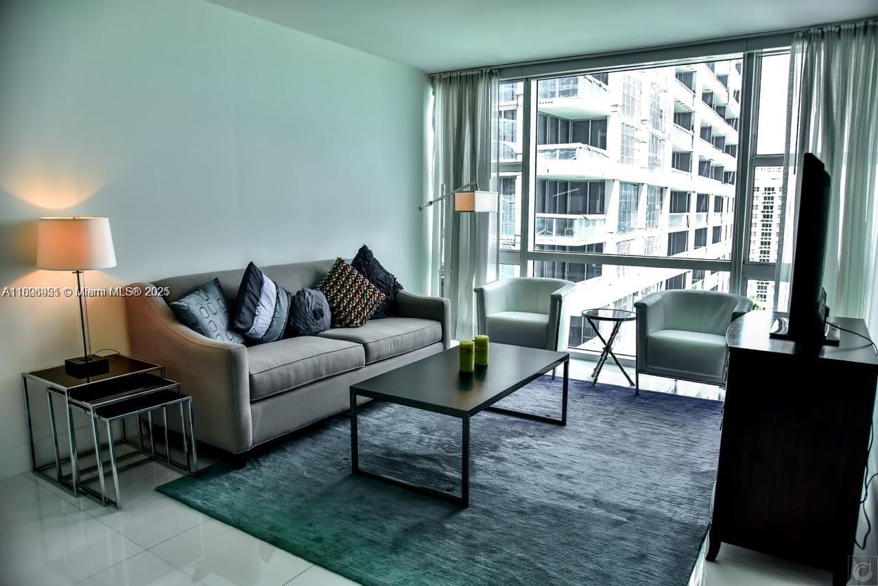 6801 Collins Ave #C1115, Miami Beach FL 33141