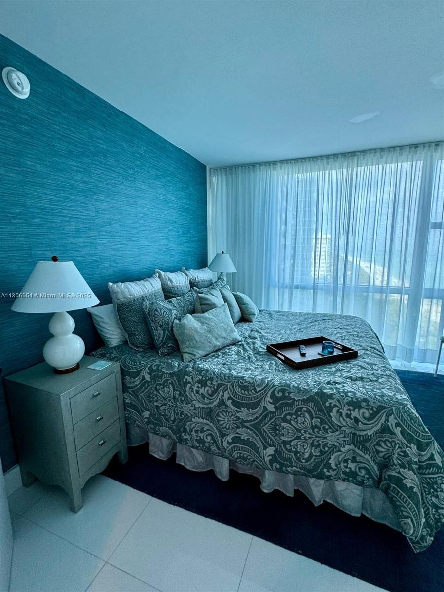 6801 Collins Ave #C1115, Miami Beach FL 33141