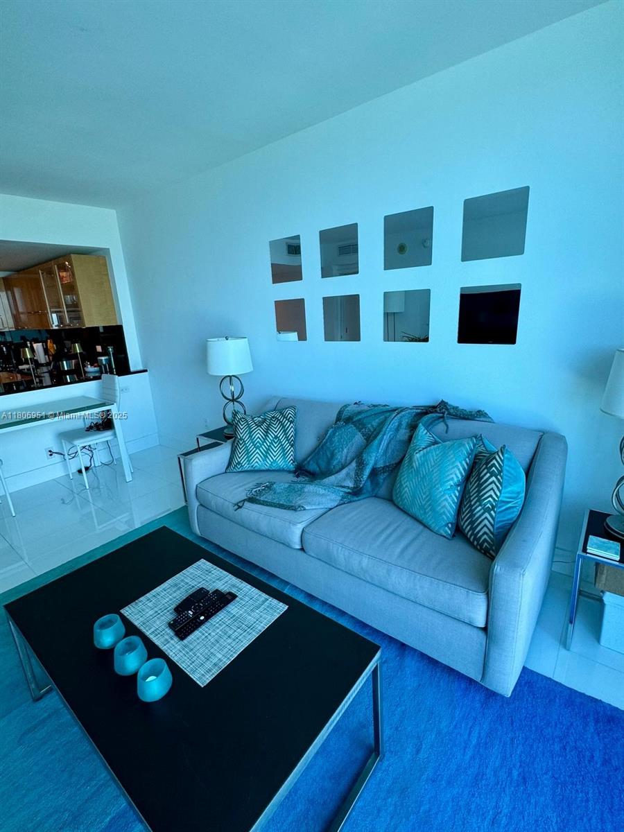 6801 Collins Ave #C1115, Miami Beach FL 33141
