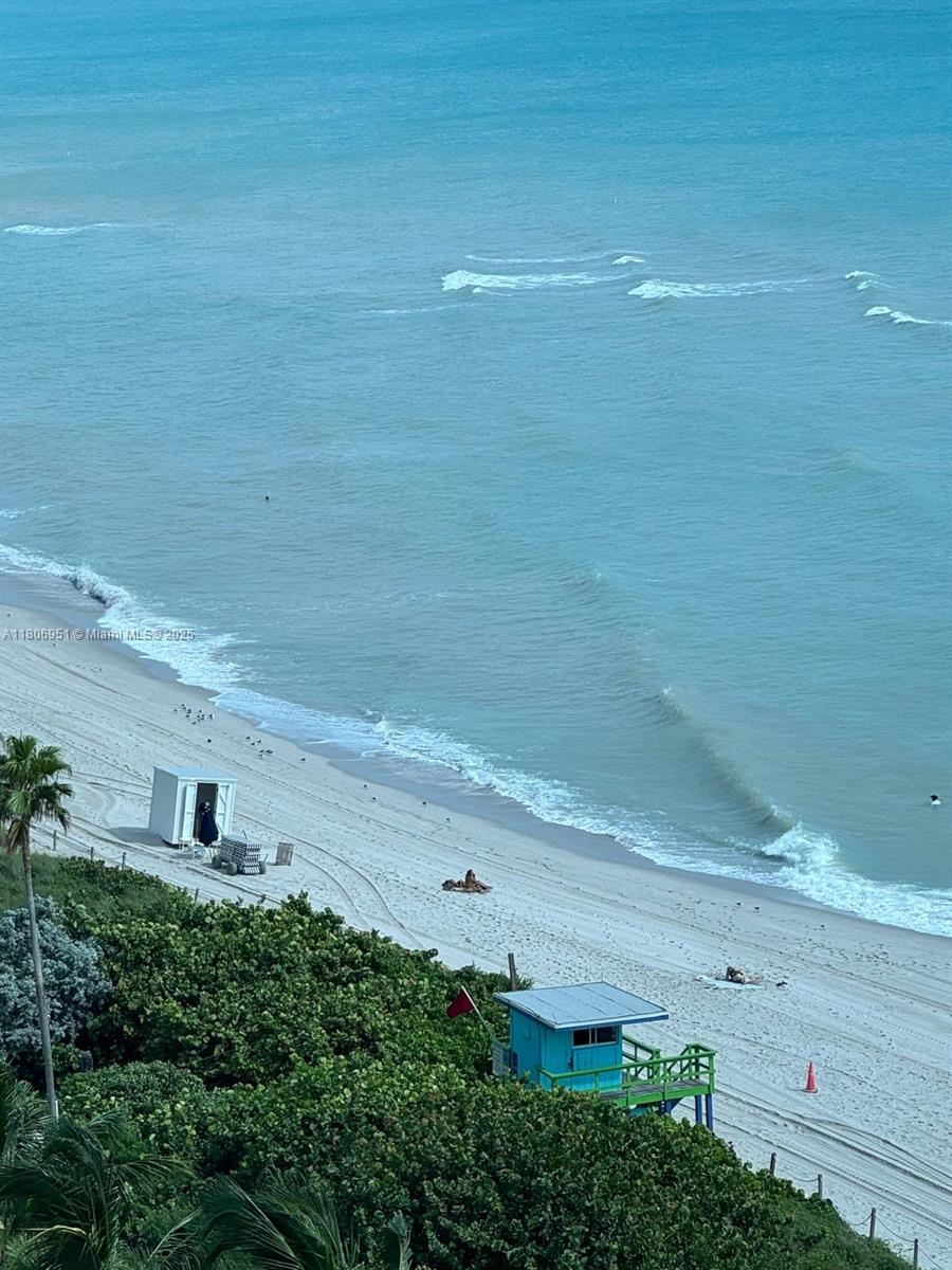 6801 Collins Ave #C1115, Miami Beach FL 33141