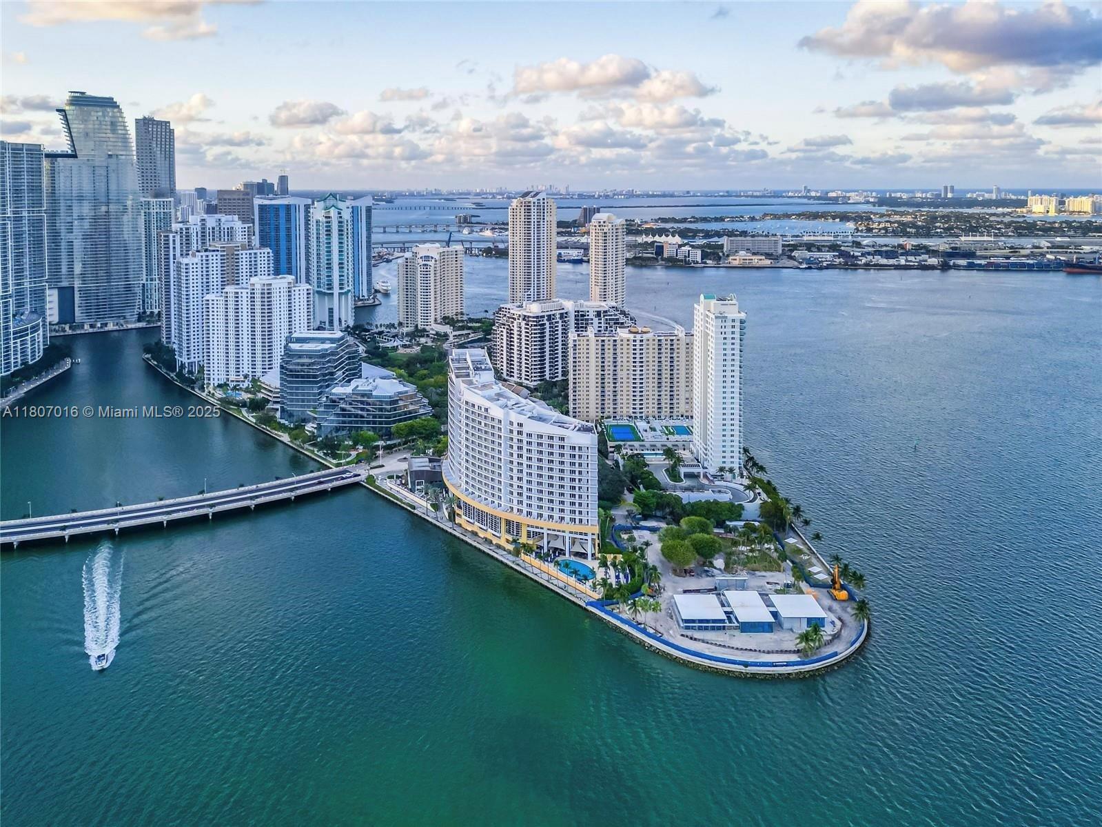 770 Claughton Island Dr #1409, Miami FL 33131